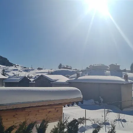 Vakantiehuis къща вира *