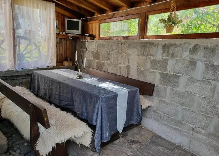 къща вира Ваканционна къща *