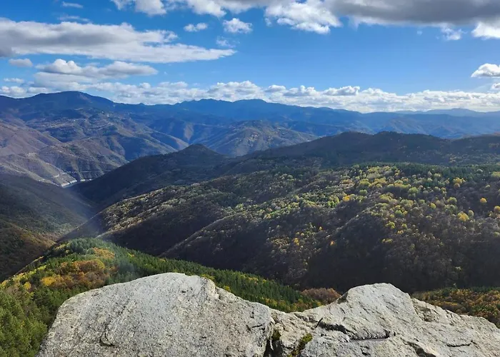 къща вира Ваканционна къща *