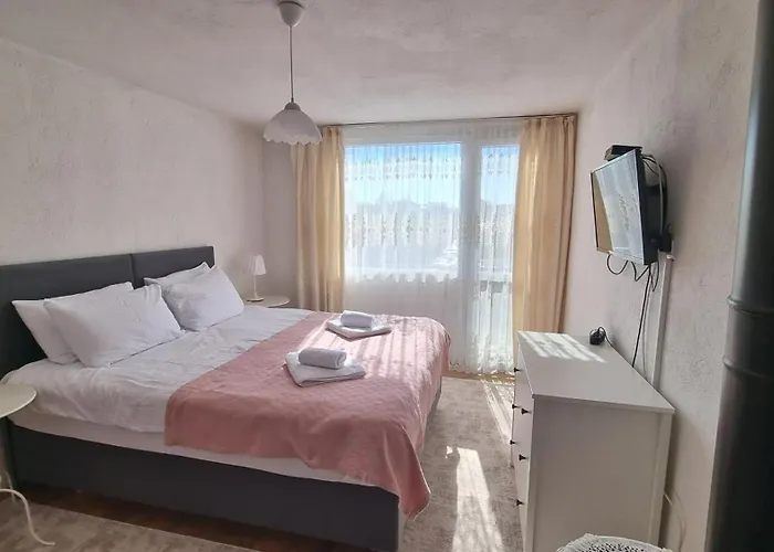 къща вира Ваканционна къща Asikoria